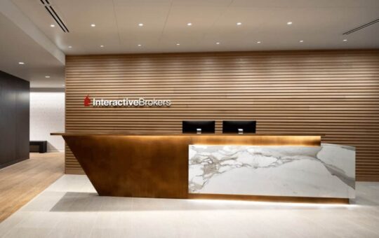 Interactive Brokers Launched BTC, ETH Trading in Hong Kong for Professional Investors