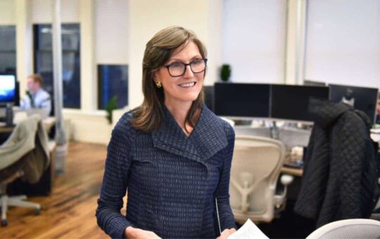 Cathie Wood’s Ark Amends Bitcoin Spot ETF Application To Copy BlackRock