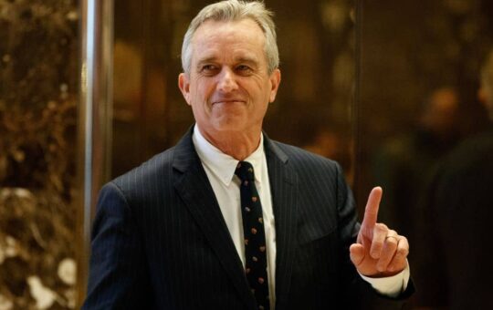 US Presidential Candidate Robert F. Kennedy Holds Bitcoin (BTC)