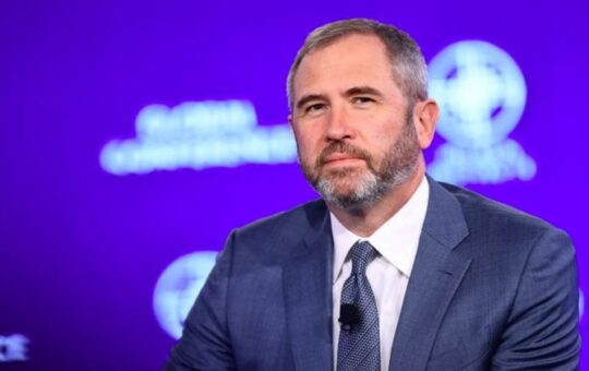 Brad Garlinghouse says Bitcoin at $200,000 'is not unreasonable'