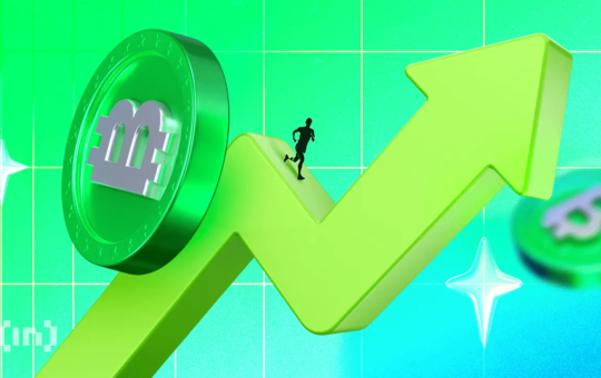 Bitcoin Flows to Institutions at Record Pace While Retail Exits, On-Chain Data Shows