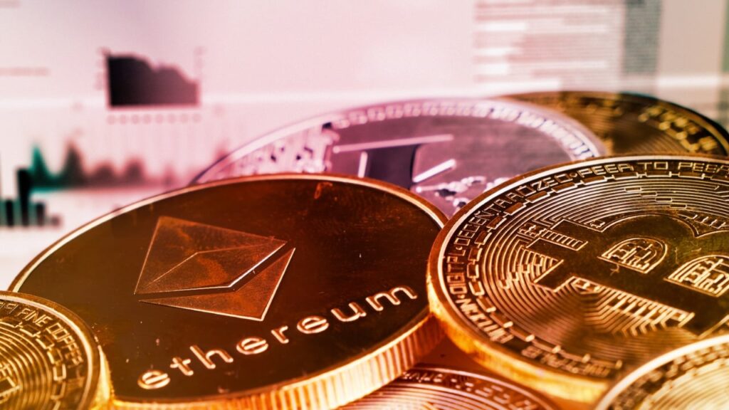 Financial Advisor Recommends up to 40% Crypto in Modern Portfolios