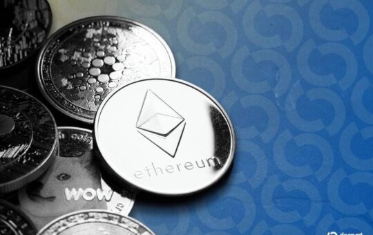 Dogecoin and BNB Rise as Bitcoin, Ethereum Hit Highest Prices This Month